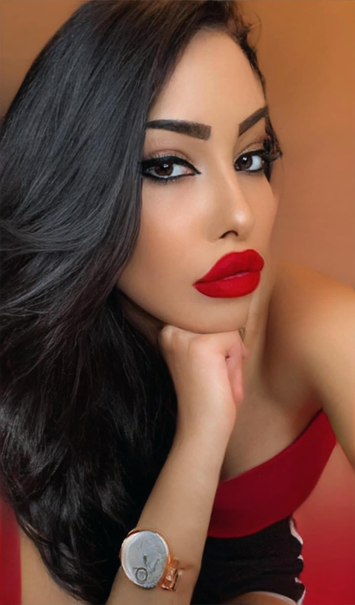 От конкурса до голямата сцена: Наталия – силата, скандалът и талантът, които покоряват Grand Music Studio